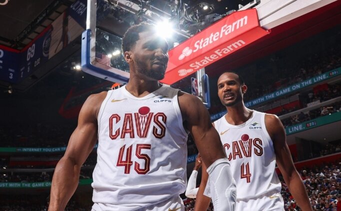 Cavaliers, 2018'den beri ilk kez konferans finaline y�kseldi!