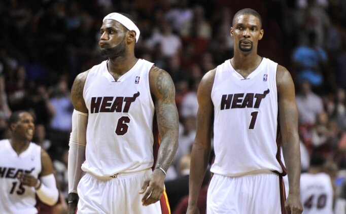 Bosh'tan LeBron James'e �a�r�: 'Yerinde olsam Miami'ye giderdim'