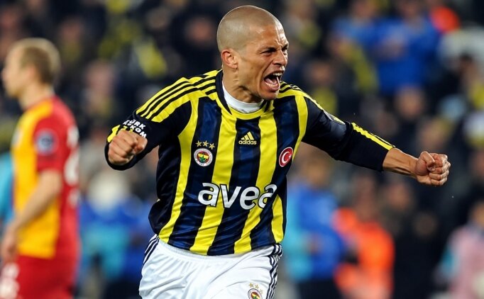 Alex de Souza'dan Fenerbah�e taraftar�na mesaj!