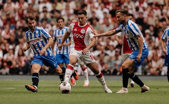 Ajax galibiyeti ka��rd�! Heerenveen'den kritik geri d�n��