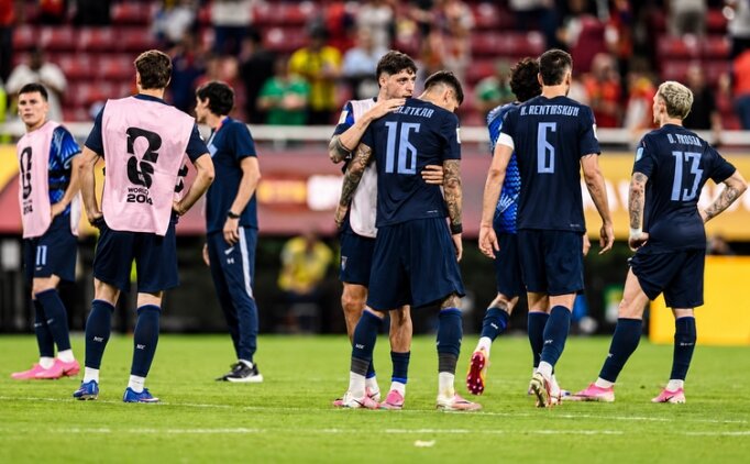 D�nya bas�n�ndan Uruguay'a sert ele�tiri: 'Fiyasko!'