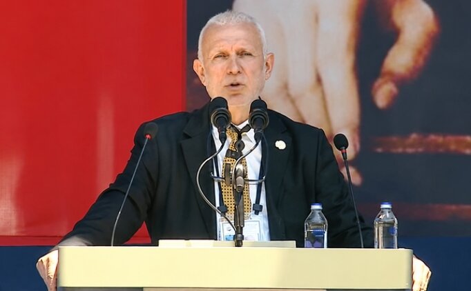 Fenerbah�e'de Aziz Y�ld�r�m'a ele�tiri: 'Bizi de sevseydiniz'