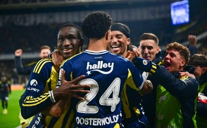 Fenerbah�e, Sidiki Cherif'in ayr�l���n� a��klad�!