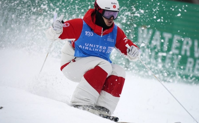 Kanadal� Mikael Kingsbury'den alt�n madalya