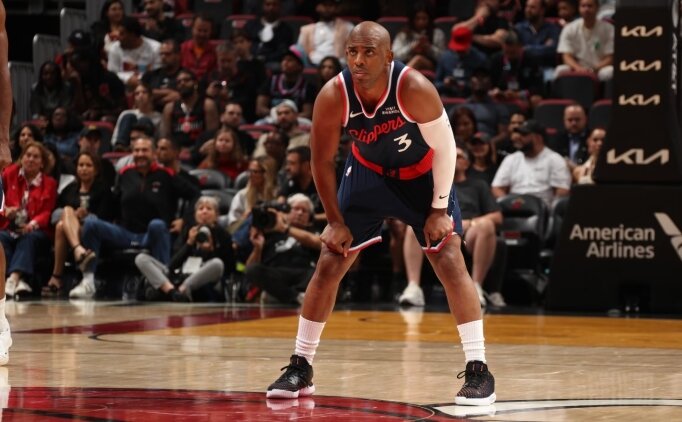 Lakers'ta Chris Paul s�rprizi: Yeni y�netimde g�rev alabilir