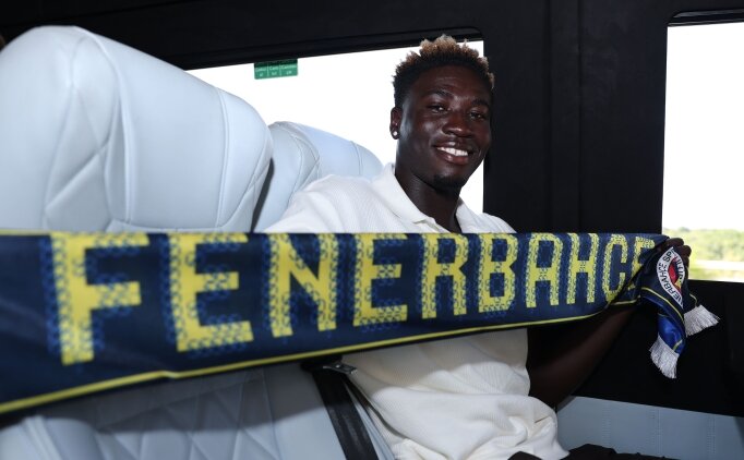Fenerbah�e'de imzalar at�ld�: Kojo Peprah Oppong
