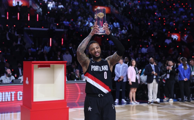 Lillard'dan 2027 3 Say� Yar��mas� i�in y�ld�z �a�r�s�