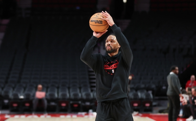 Lillard: 'Parkelere d�nmek i�in acele etmiyorum'