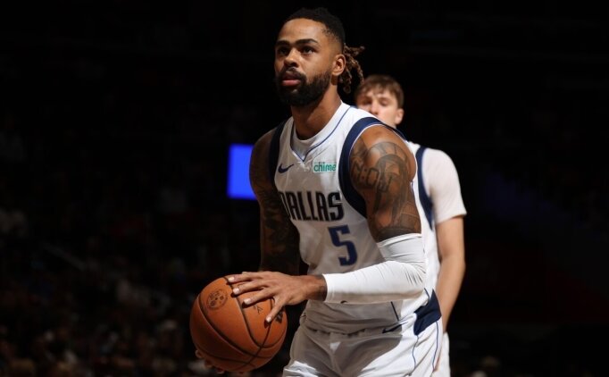 Grizzlies, D'Angelo Russell'� serbest b�rakt�