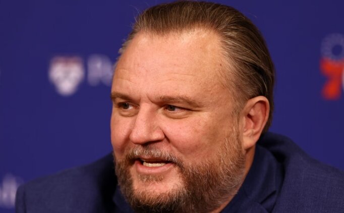 Philadelphia 76ers, Daryl Morey ile yollar�n� ay�rd�