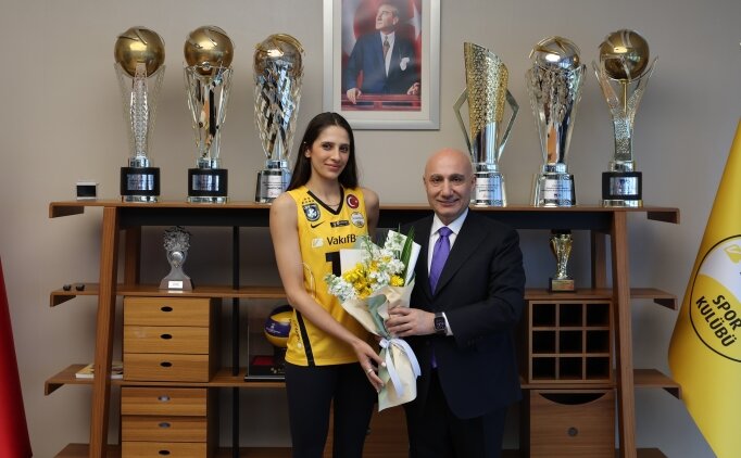 Vak�fBank'ta Derya Cebecio�lu ile yollar ayr�ld�