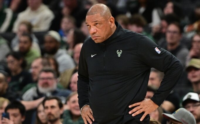 Rivers: 'Giannis sa�l�kl� de�il, Bucks tanking yapm�yor'