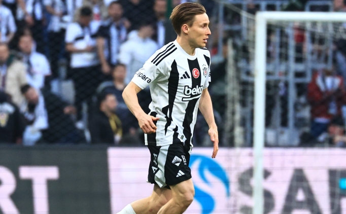 Jonas Svensson, eski tak�m�na do�ru