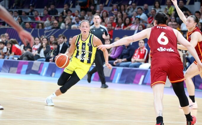 Fenerbah�e Opet'ten Avrupa'da 3. kupa!