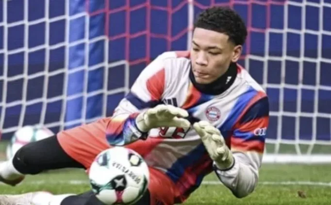 Bayern M�nih kalesinde kriz; 16 ya��ndaki isme emanet