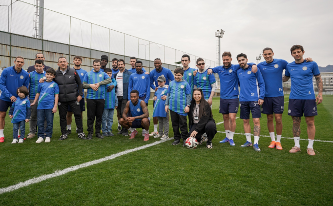 �aykur Rizespor'da �zel bulu�ma