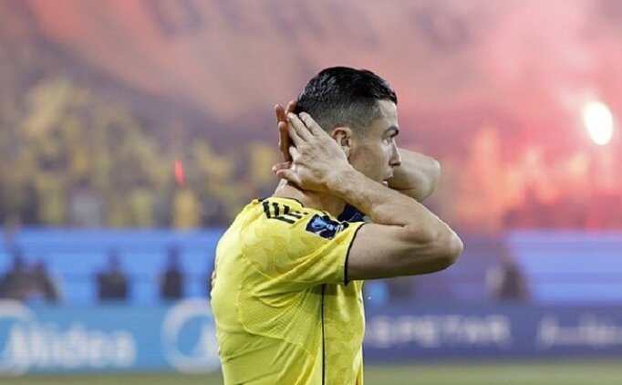 Ronaldo'yu bu sefer Japonlar �zd�