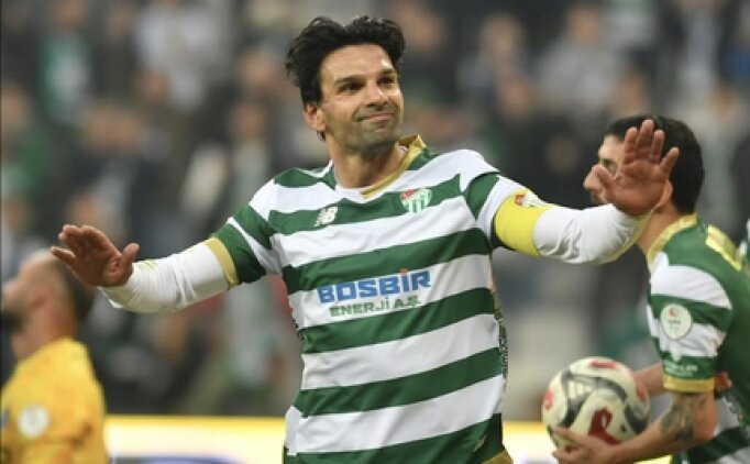 Bursaspor'dan Muhammet Demir a��klamas�: 'Durumu iyi'