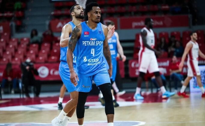 Petkimsporlu Efianayi Maccabi'de