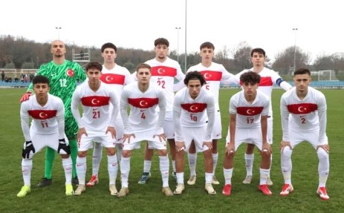 18 Ya� Alt� Milli Futbol Tak�m�'n�n Avrupa �ampiyonas� aday kadrosu belli oldu