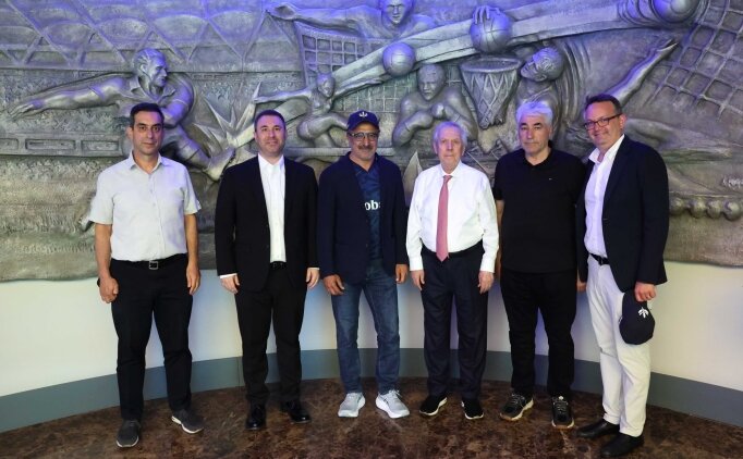 Aziz Y�ld�r�m, Hamdi Ulukaya'y� a��rlad�