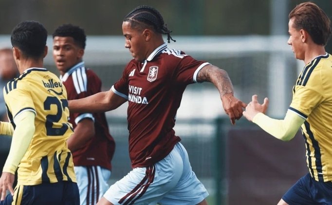 Fenerbah�e U19, Gen�lik Ligi'nde Aston Villa'ya kay�p
