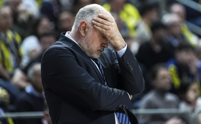 Anadolu Efes, bu sezon adeta'konta�� kapatt�'