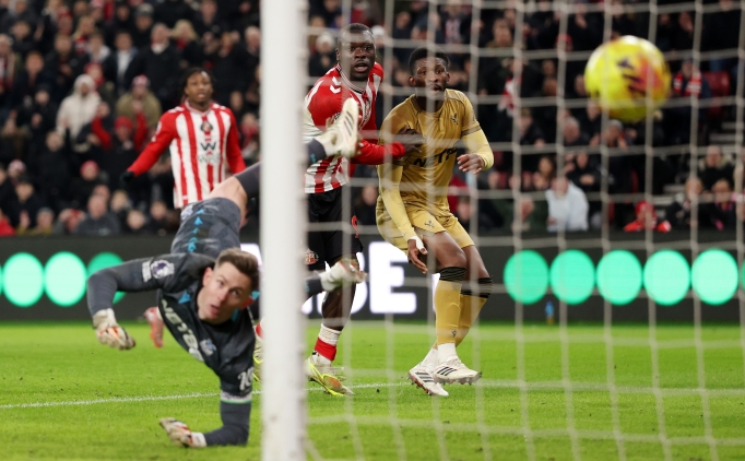 Sunderland, ligde hasretini bitirdi!