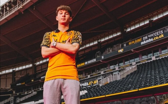 Hull City, Toby Collyer transferini a��klad�