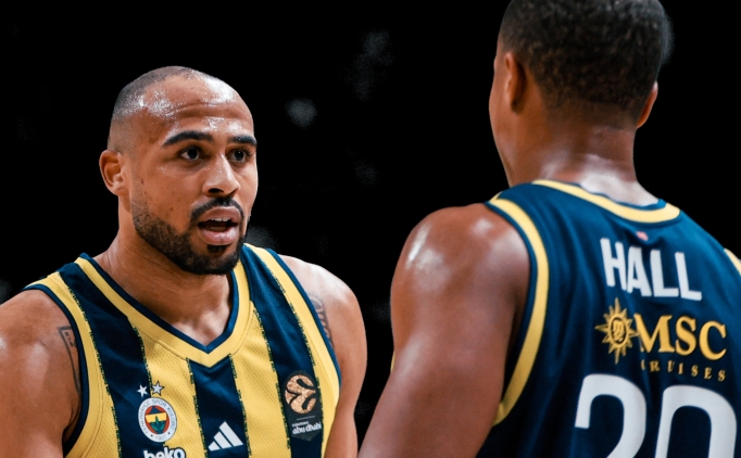 Fenerbah�e Beko, Virtus Bologna deplasman�nda