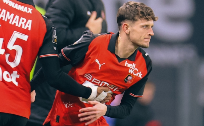 Szymanski asisti yapt�, Rennes PSG'yi devirdi!