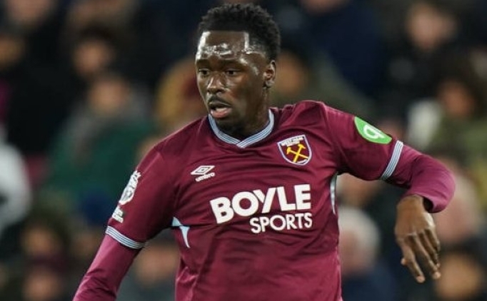 Galatasaray'dan orta sahaya Magassa hamlesi