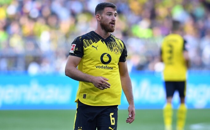 Salih �zcan, Borussia Dortmund'dan resmen ayr�ld�