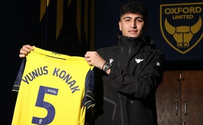 Yunus Emre Konak, sezon sonuna kadar Oxford United'da