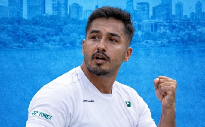 Para tenis�i Ahmet Kaplan, Avustralya A��k'ta yar� finale y�kseldi