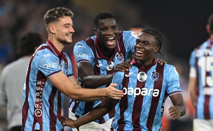 Oulai, Trabzonsporlu taraftarlar� g�r�nce mutlu oldu!