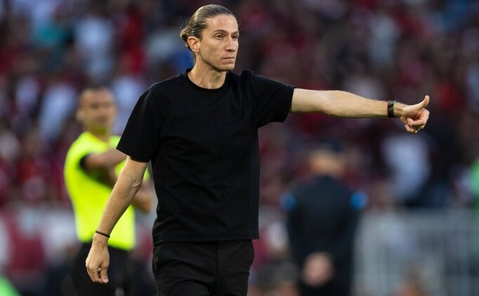 Be�ikta�'a 'kupa canavar�' hoca!