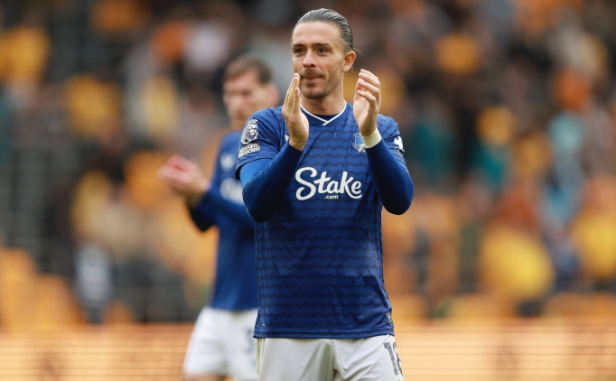 D�nyaca �nl� futbolcu, sezonu kapatt�! 'Y�k�ld�m'