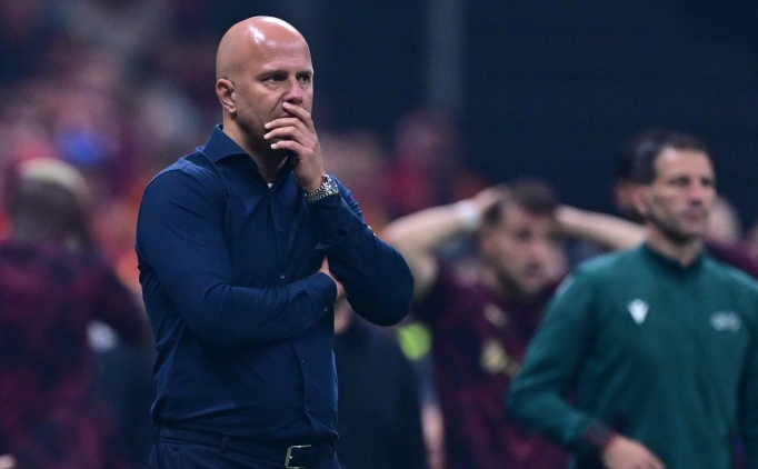 Alan Shearer'dan Liverpool'a ele�tiri!