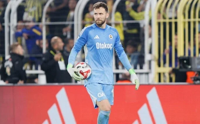 Fenerbah�e kamp kadrosunda 13 eksik!