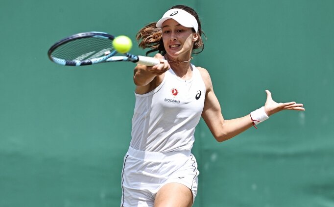 Milli tenis�i Zeynep S�nmez, kariyer rekoru k�rd�