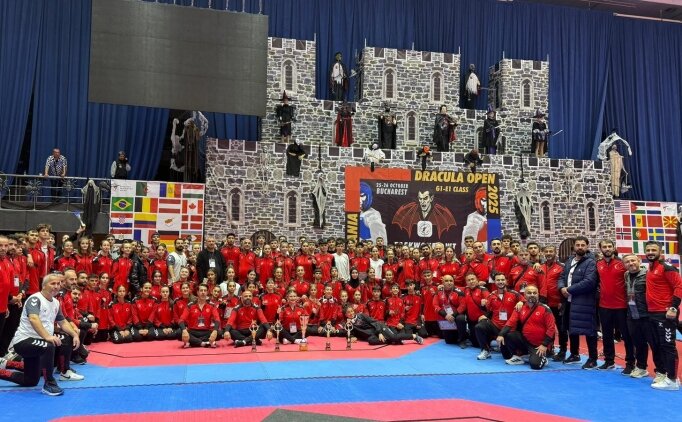 T�rkiye A��k Tekvando Turnuvas�'nda ilk g�nde madalya ya�d�