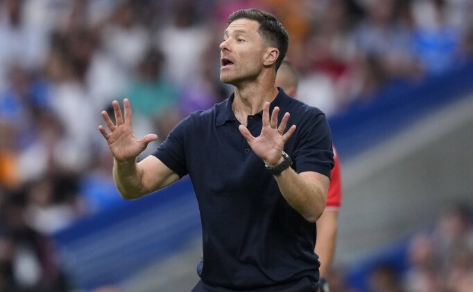 Chelsea'de yaprak d�k�m�! Tam 16 oyuncu g�nderilecek