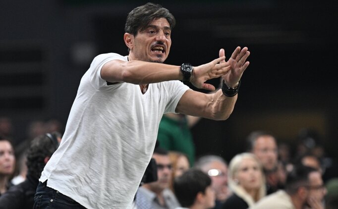 Giannakopoulos: 'Cedi gitti, b�t�e d��t�!'