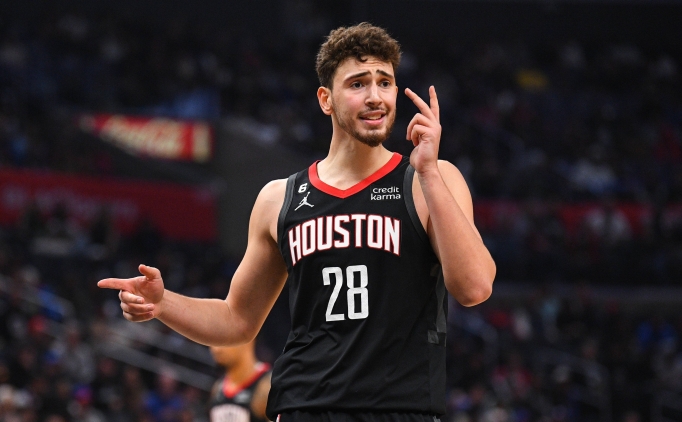 Alperen �eng�n'den triple double!