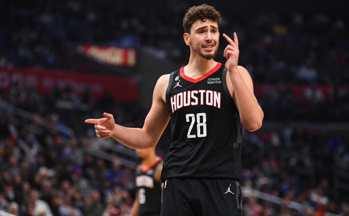 Knicks, son �eyrekte 18 say� geriden gelerek Rockets'� yendi