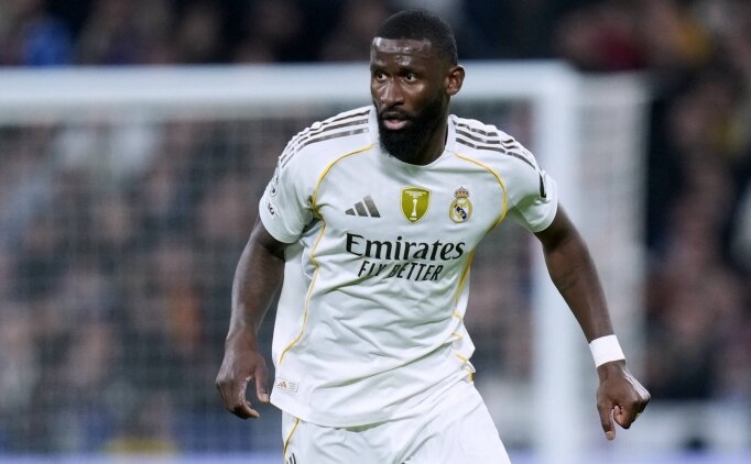 Real Madrid'de Antonio R�diger i�in karar!
