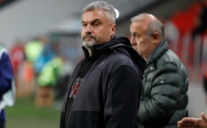 Thomas Reis'in yeni tak�m� belli oldu!