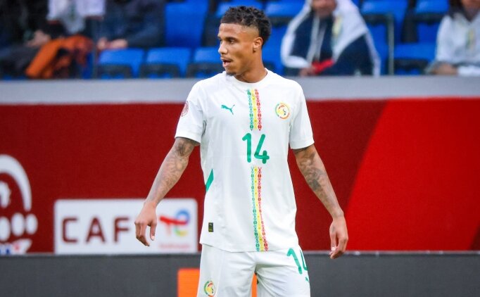 Ismail Jakobs ve Cherif Ndiaye, Senegal kadrosunda