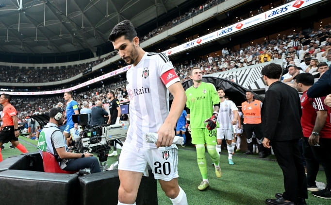 Fedadan vedaya uzanan bir kariyer: Necip Uysal!